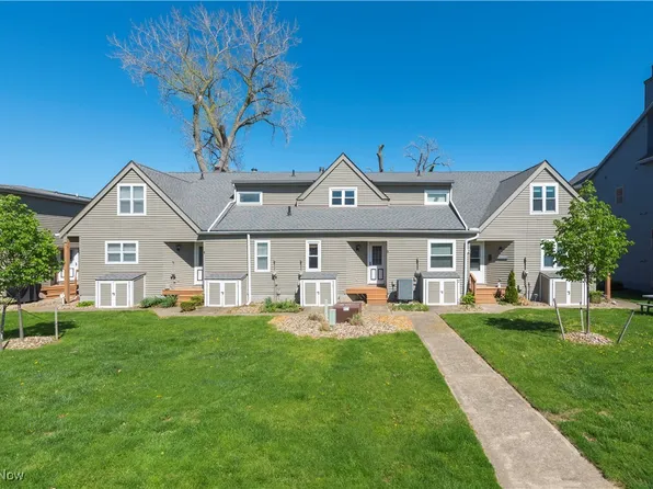 13011 W Lake Rd APT 3A, Vermilion, OH 44089