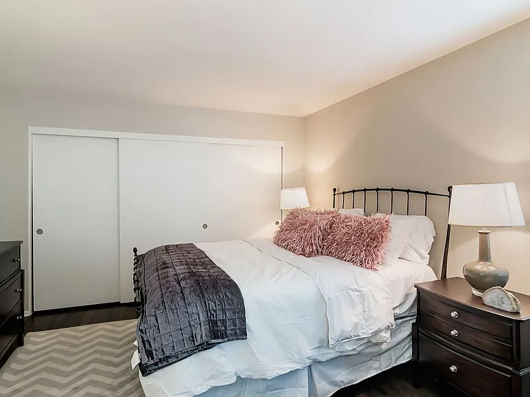 3700 Sepulveda Apartments — Photo 25