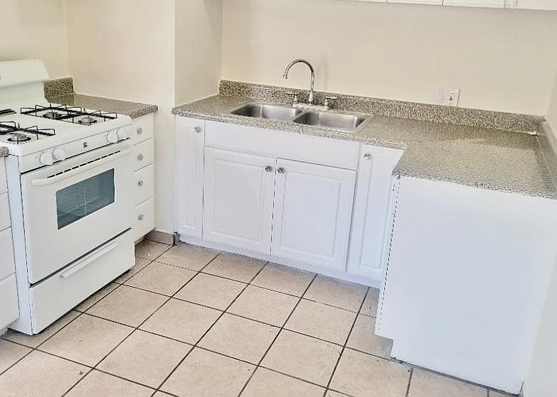 1st image of 15908 Sherman Way APT 3