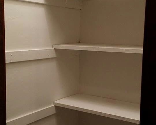 3rd image of 4253 N Sacramento Ave #1