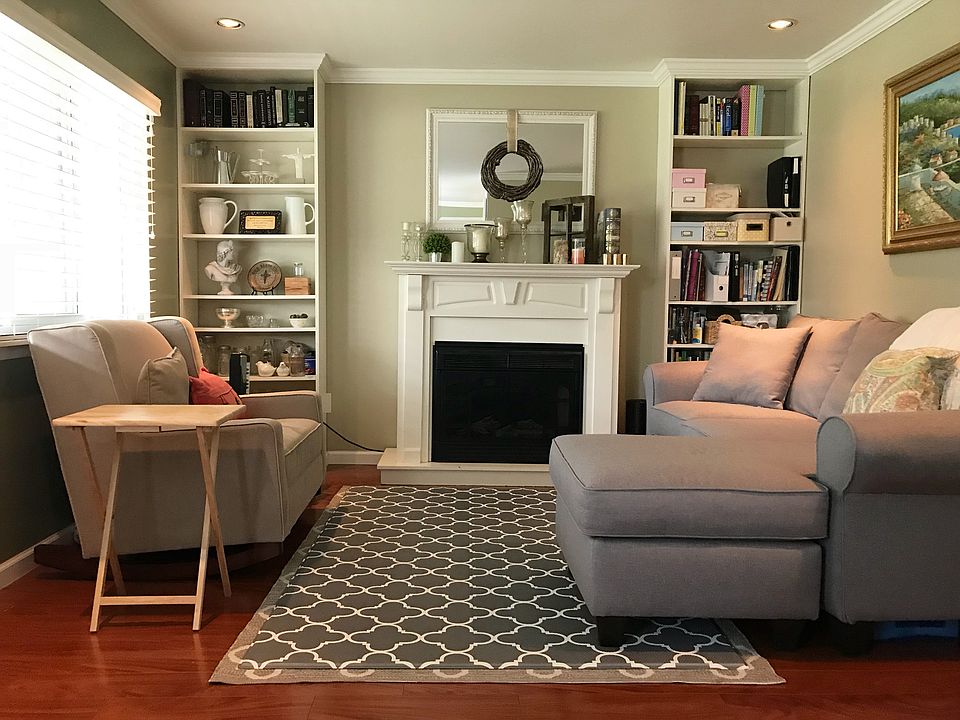 2nd image of 76 W Hudson Ave