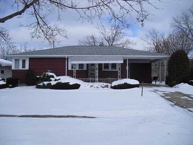 1st image of 32 Idlewood Dr