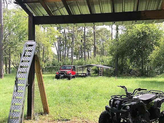 3rd image of 1421 Gulf Pump Rd
