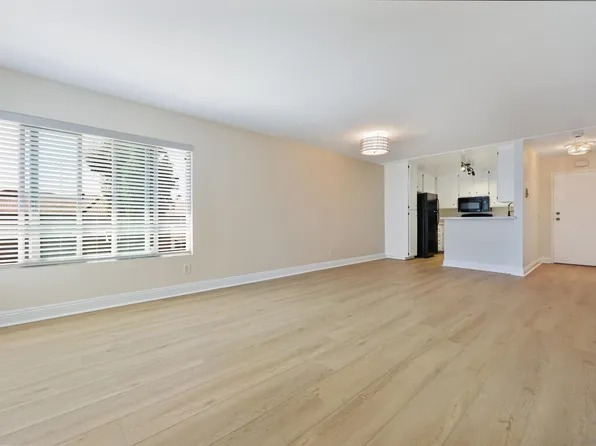 10350 Caminito Cuervo Unit 84, San Diego, CA 92108