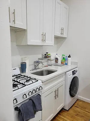 Rented by Corcoran | media 18