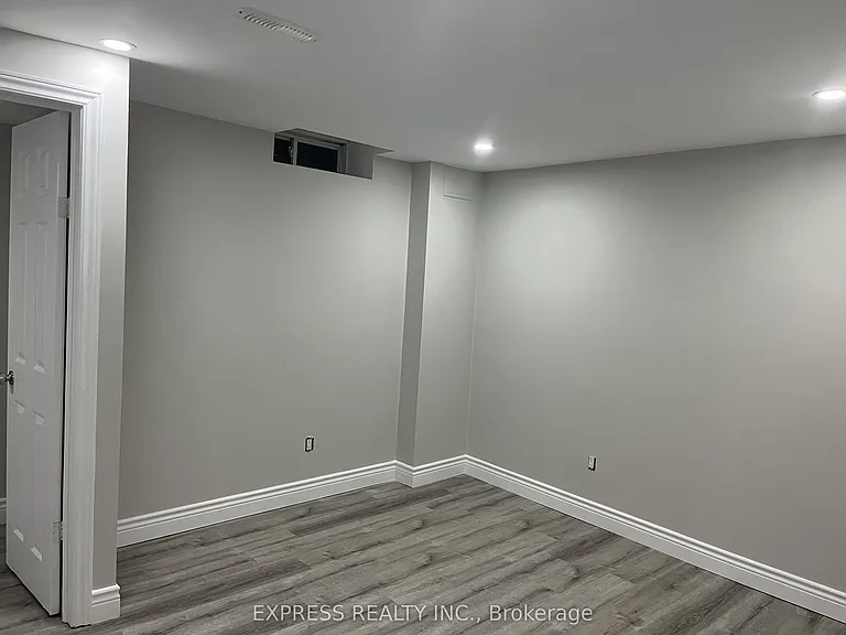 151 Fred Young Dr #BASEMENT — Photo 6