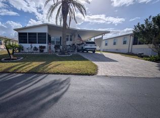 1571 Valiant Dr, Lakeland, FL 33810