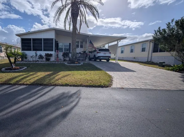 1571 Valiant Dr, Lakeland, FL 33810