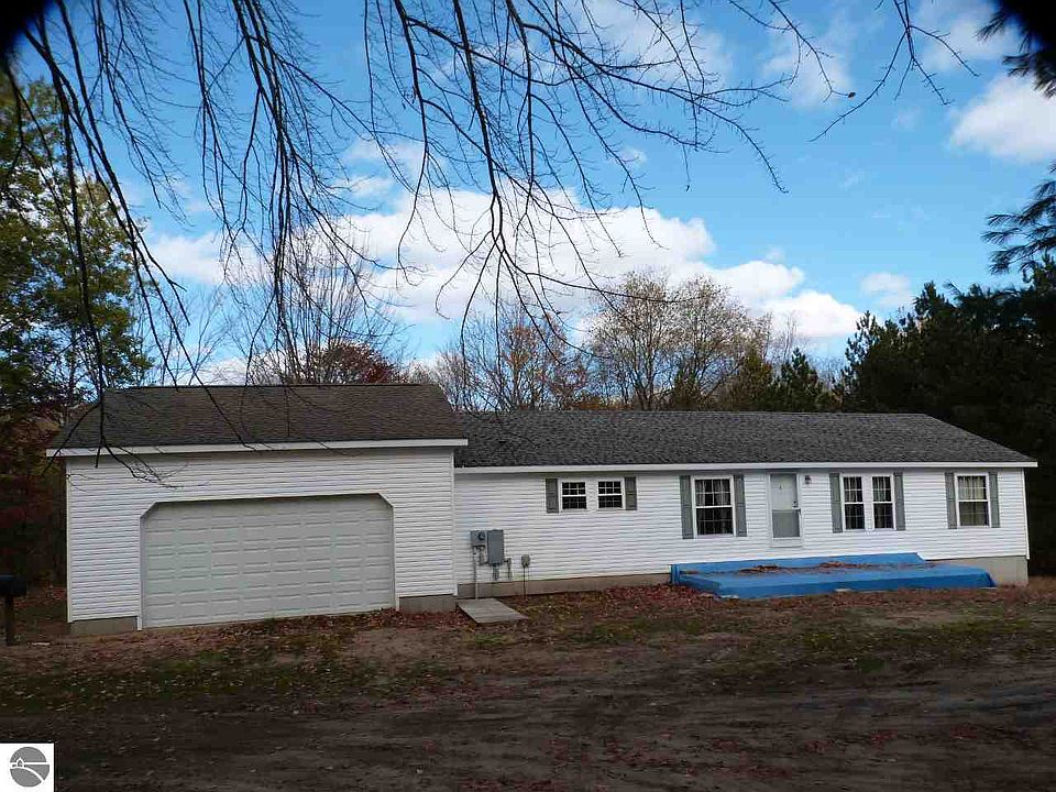 1st image of 1103 E Wexford Ave