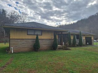 46 Richwood Run Rd, Jacksonburg, WV 26377