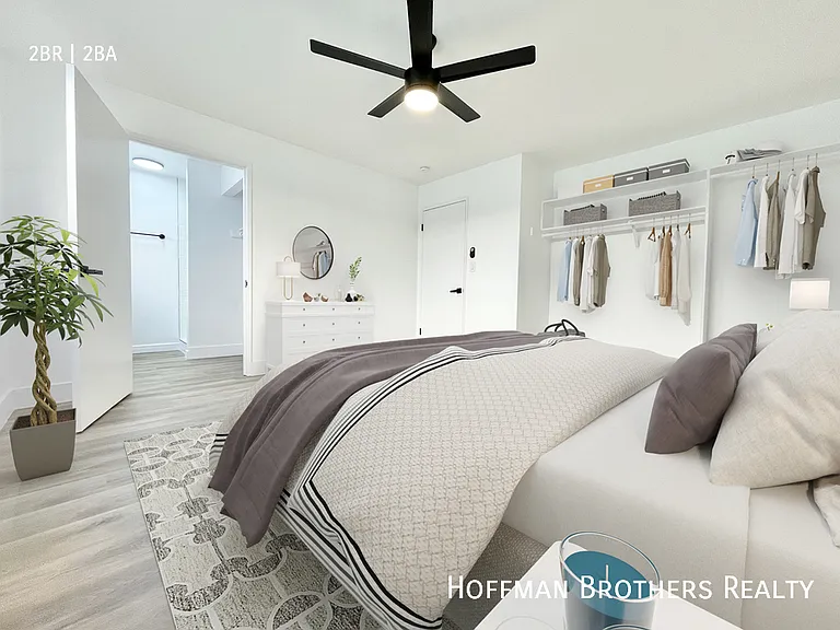 239 S Harvard Blvd #3 — Photo 10
