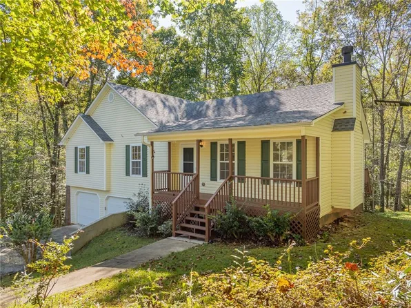 118 Jordan Ln, Talking Rock, GA 30175
