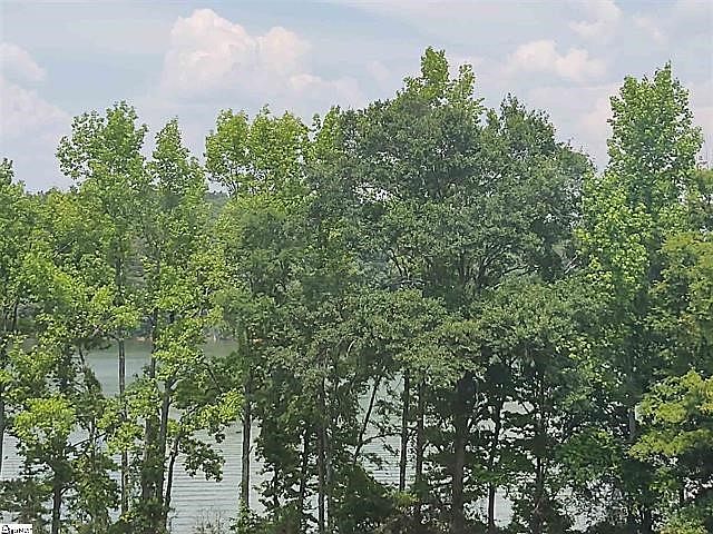 1st image of 106 Northlake Dr #106