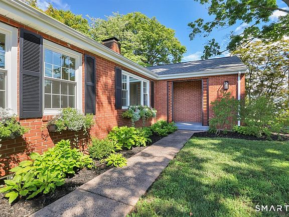 5th image of 147 Ridge Road