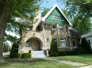 220 1/2 N Main St, Jefferson, WI 53549