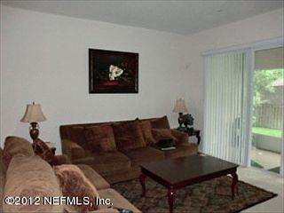 4th image of 8205 Hedgewood Dr