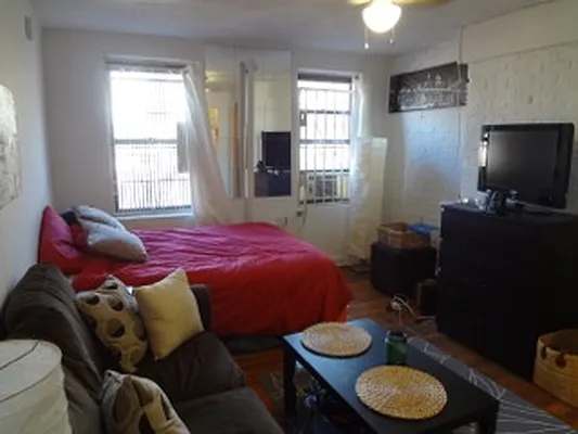 Rented by Halstead Real Estate | media 9