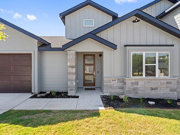 5th image of 18401 Valley Hill Ln