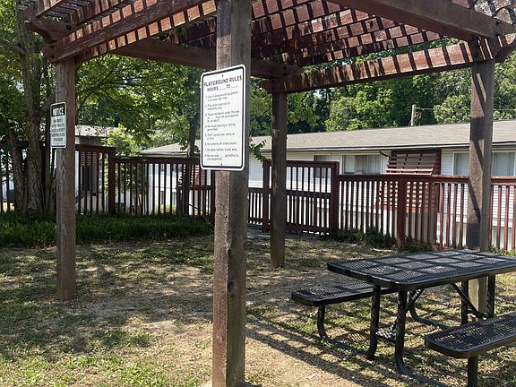 2nd image of 4663 Waldrop Dr #6519395