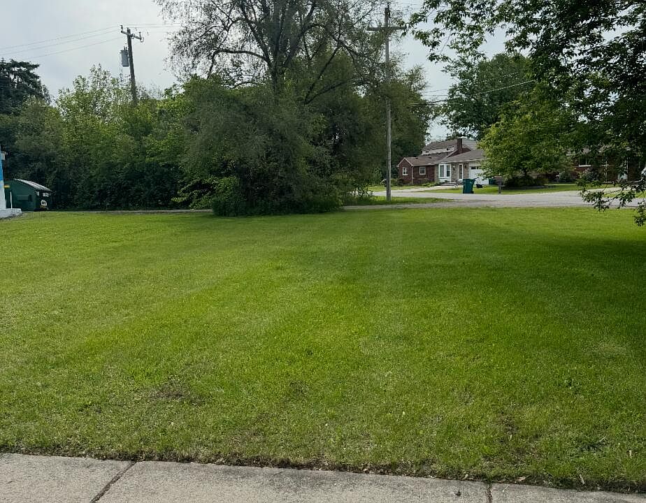 2nd image of 37135 Goddard Rd