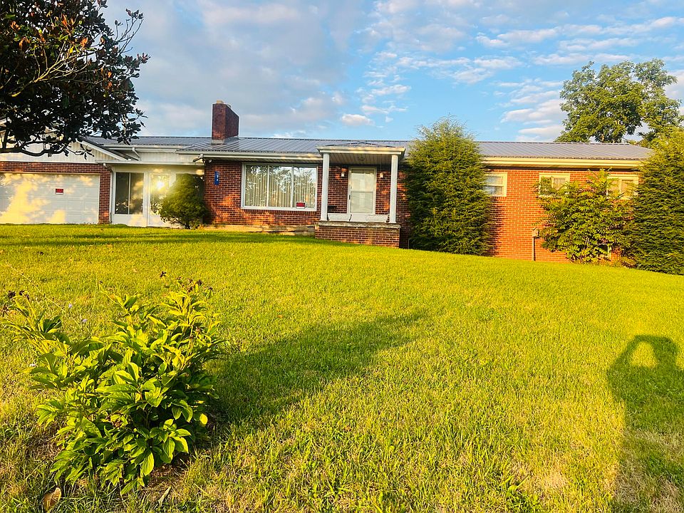 1st image of 36 Salyer Dr