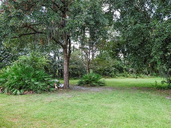 3rd image of 135 Dalton Cody Dr