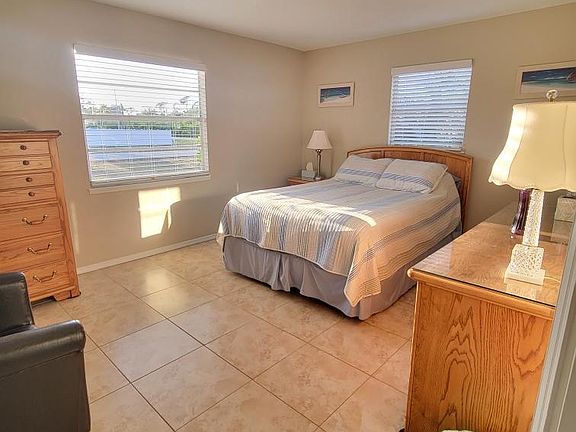 5th image of 6038 Spinnaker Blvd