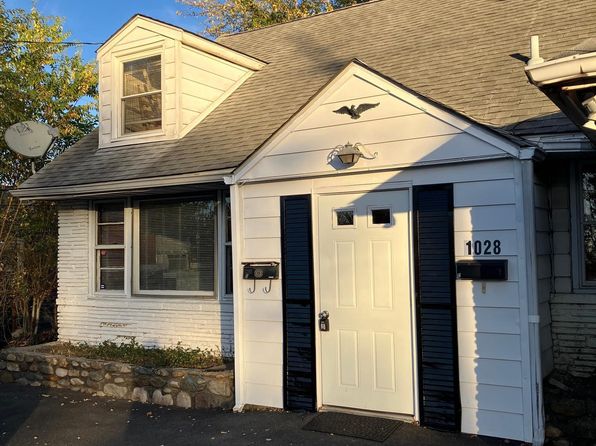 1028 Mantua Pike APT D