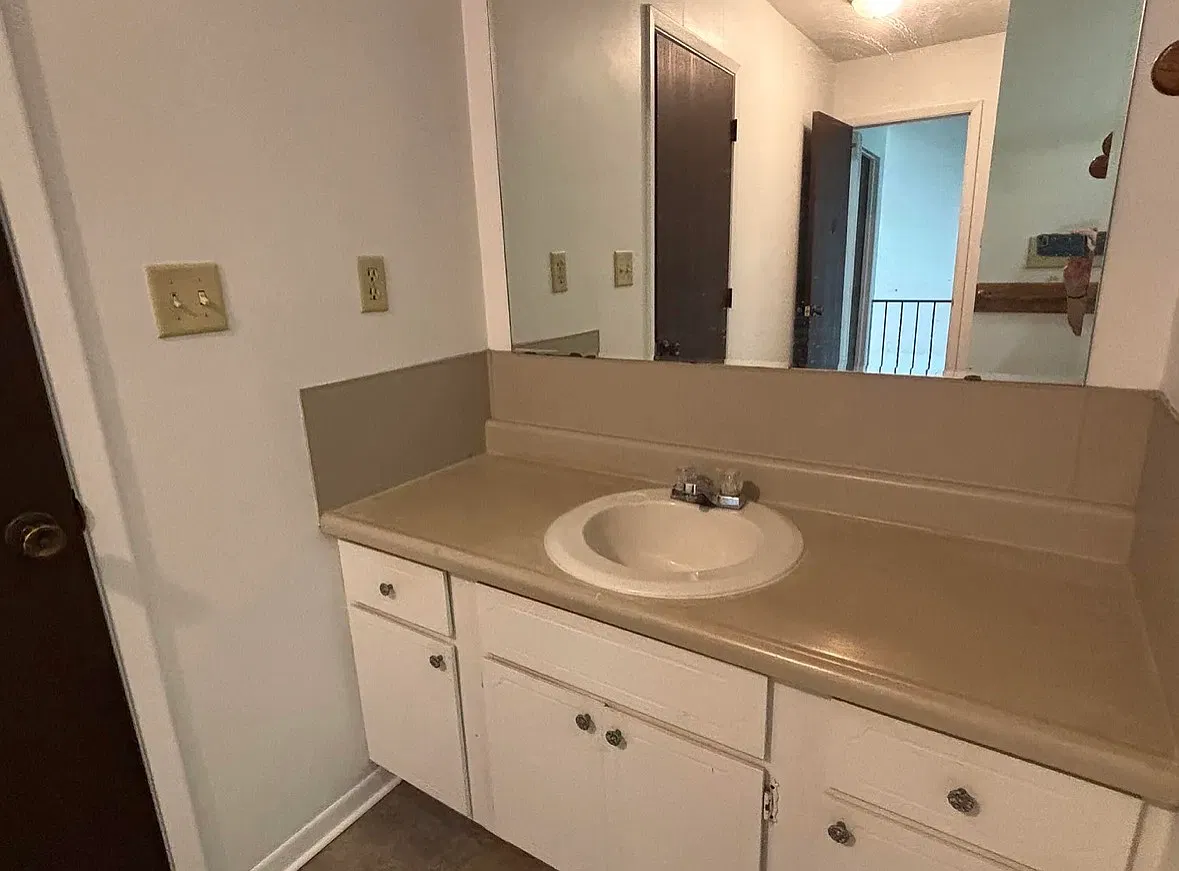 3 bed, 1734 sqft, $1,850 — Photo 3