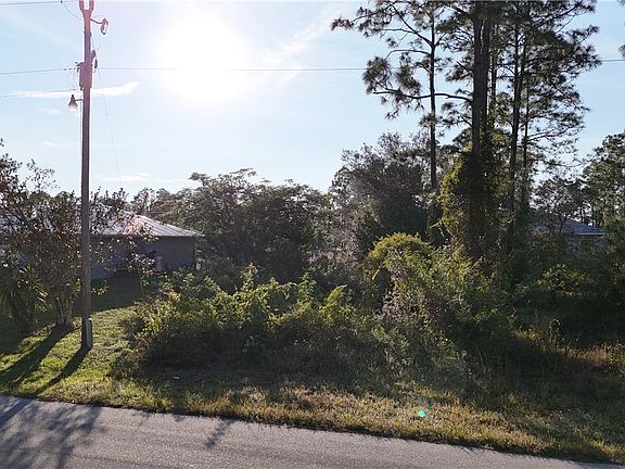 4th image of 240 Norris Ave