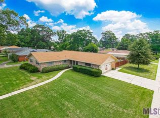 377 Wingate Dr, Baton Rouge, LA 70815