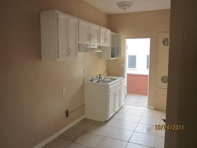 209 Columbia Pl — Photo 11