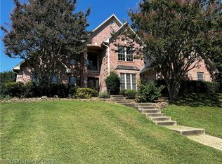 3910 Golf Course Dr, Alma, AR 72921