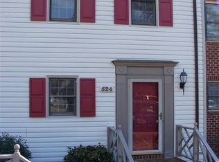 524 Olde Towne Dr, Sanford, NC 27330