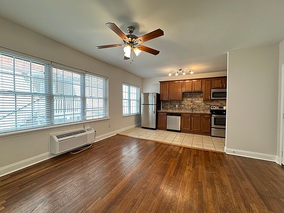 2nd image of 1066 Piedmont Ave NE APT 210