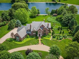51116 Shamrock Hills Ct, Granger, IN