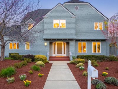 204 Ravenswood Ct, Santa Cruz, CA, 95060