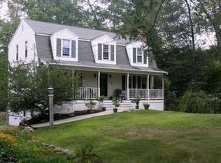 100 Acorn St, Millis, MA 02054
