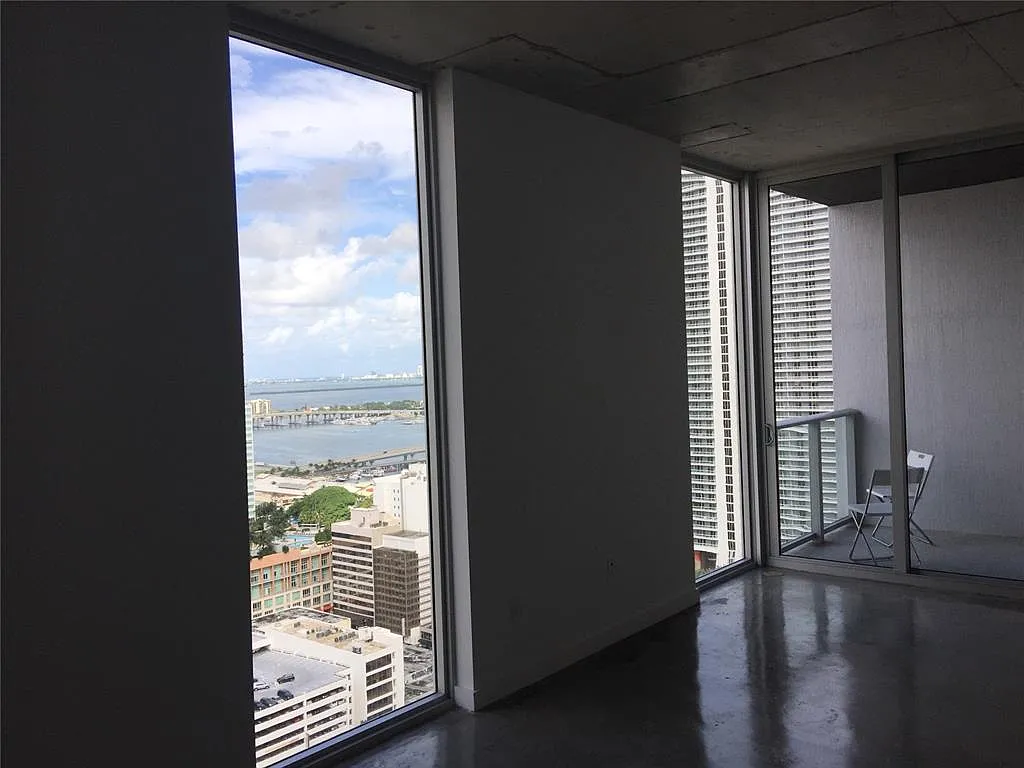 1 bed, 546 sqft, $2,200 — Photo 2