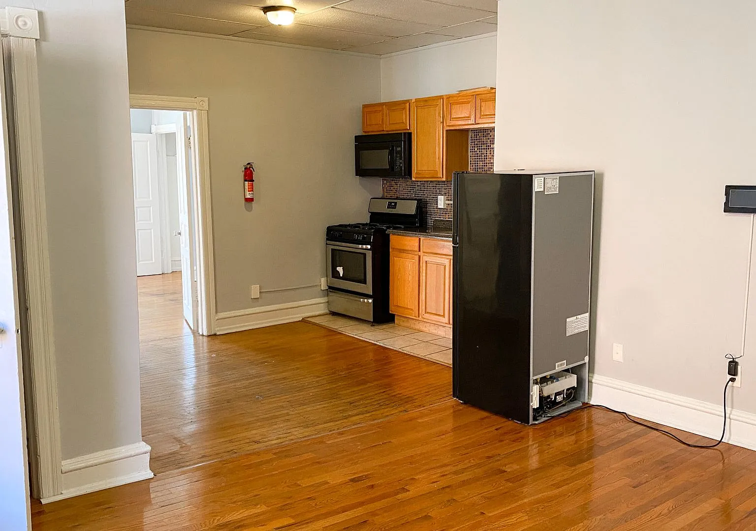 4246 Parkside Ave — Photo 2