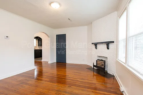621 N Broadview Ave #613 Photo 1