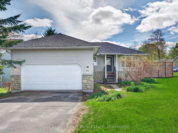27 Walter St, Huntsville, ON P1H 1W2