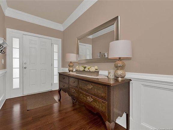 5th image of 1429 Vergeland Dr