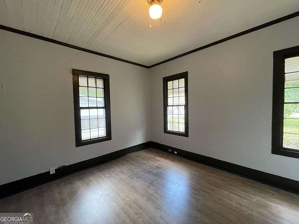 281 E Madison St, Talbotton, GA 31827 Zillow