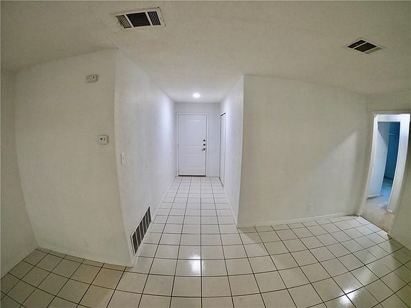 2nd image of 11904 Swan Dr