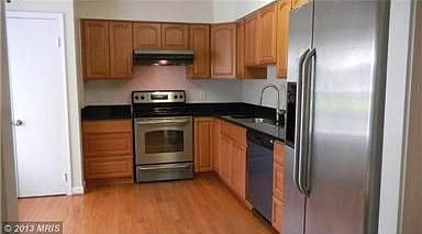 3rd image of 3709 Persimmon Cir