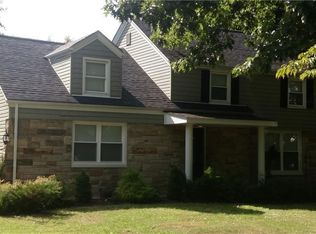 450 Canton Rd, Akron, OH 44312