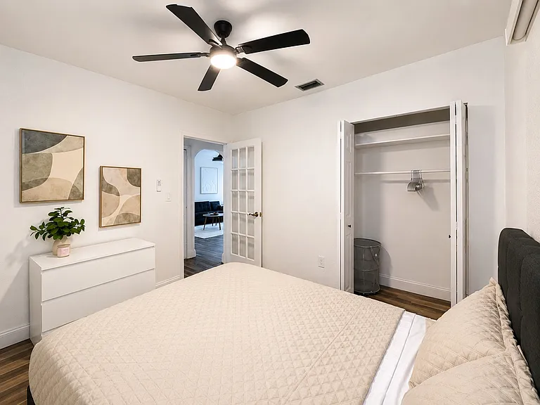 4001 NW 15th Ave #4003 — Photo 18
