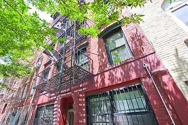 429 East 6th Street in East Village