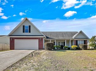 4414 Clifton Dr, Hope Mills, NC 28348